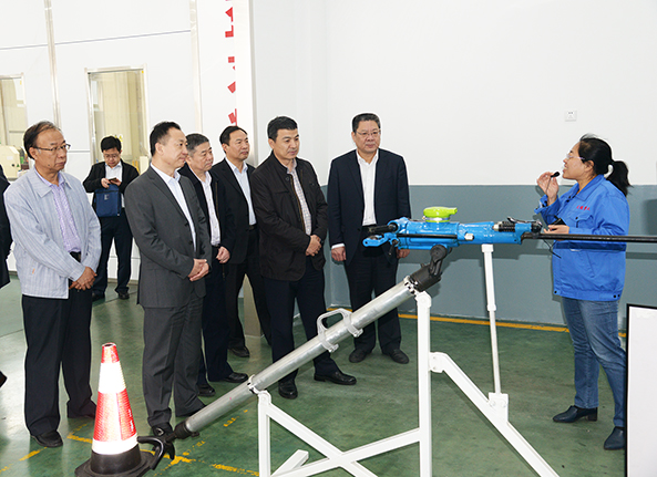 磁懸浮鼓風(fēng)機 磁懸浮鼓風(fēng)機