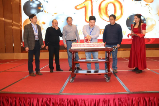 十年華章,再譜新篇——世恒機械2023年年會暨十周年慶典完美落幕 十年華章,再譜新篇——世恒機械2023年年會暨十周年慶典完美落幕