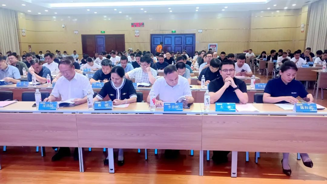 世恒授牌 | 成為湖北省家電與網(wǎng)絡(luò)信息產(chǎn)品服務(wù)行業(yè)協(xié)會理事單位 世恒授牌 | 成為湖北省家電與網(wǎng)絡(luò)信息產(chǎn)品服務(wù)行業(yè)協(xié)會理事單位