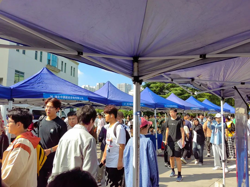 世恒校招 | 就在武漢,智選車谷 世恒校招 | 就在武漢,智選車谷